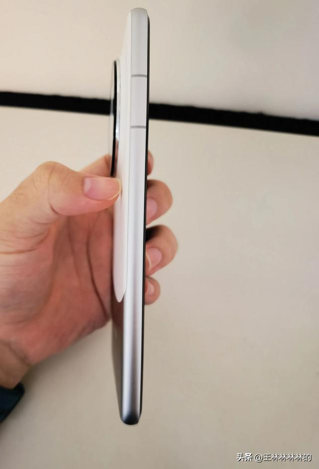华为Mate60Pro你们还在用吗？
