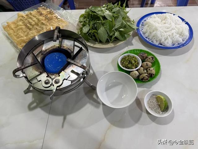 越南深山藏着个“宝藏县城”！美食好吃一百倍，去过南法的都馋哭