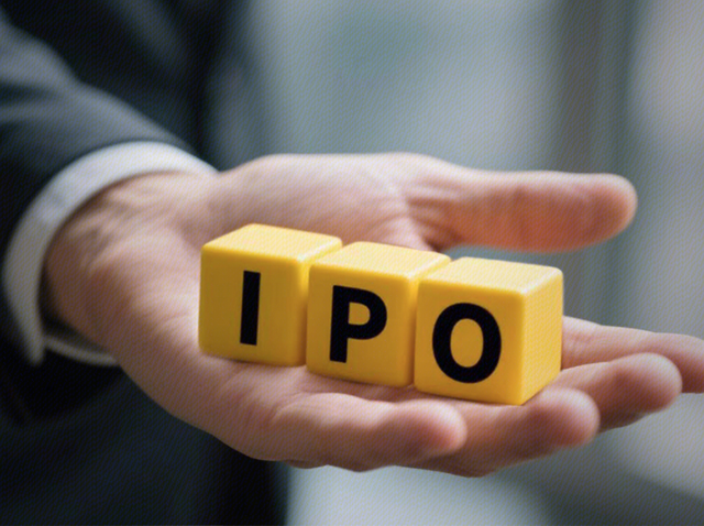 潮宏基IPO：潮汕家族掌舵，遭宝格丽、卡地亚母公司起诉