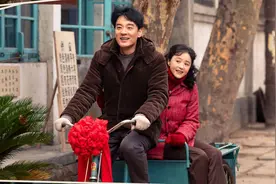 《小巷人家》宋莹婚姻幸福，并不是因为嫁给了林工这样的好男人图片