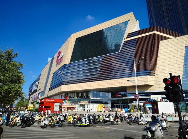 济南人厉害了!比“贵和购物中心”更好的商场,在济南出现了!