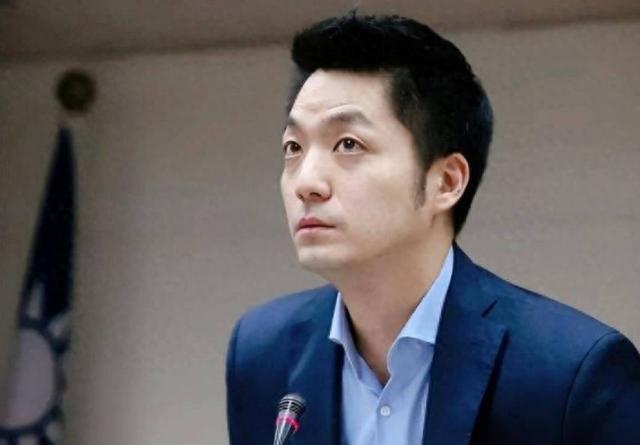 两岸突发一件大事！岛内形势大变，蒋万安人还没来大陆，国台办对台当局发出一个警告