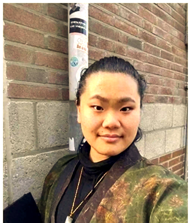 毕福剑没想到，如今硕士毕业的女儿，竟和前妻过上高攀不起的生活