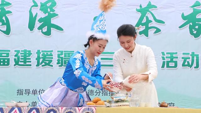 以茶为媒!这场在锦华牛街的文化盛宴,太暖了!