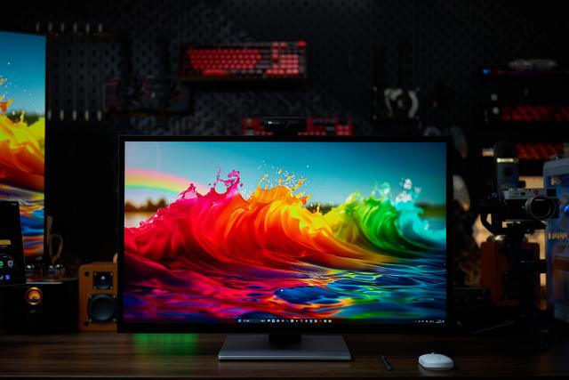 重新定义创作效率：宏碁ProCreator PE320QXT 6K触控显示器深度体验