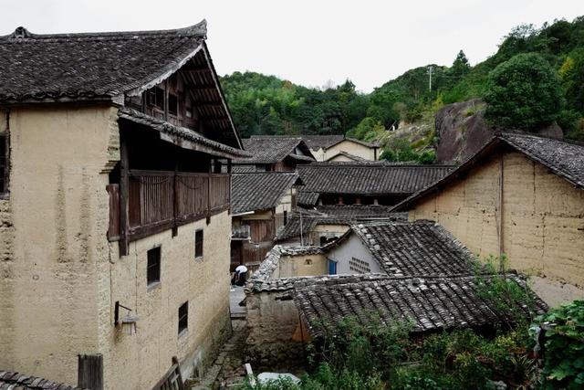 找到了浙江版“大鱼海棠”，人少景美饭好吃！