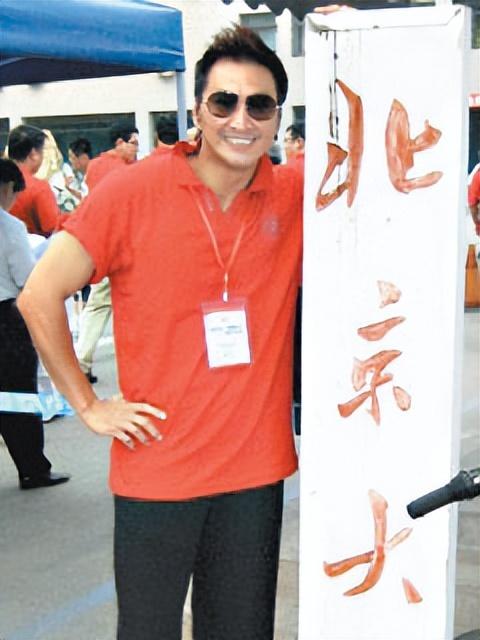 成龙也没想到，何家劲会因《731》上映当天一特殊举动，口碑暴涨