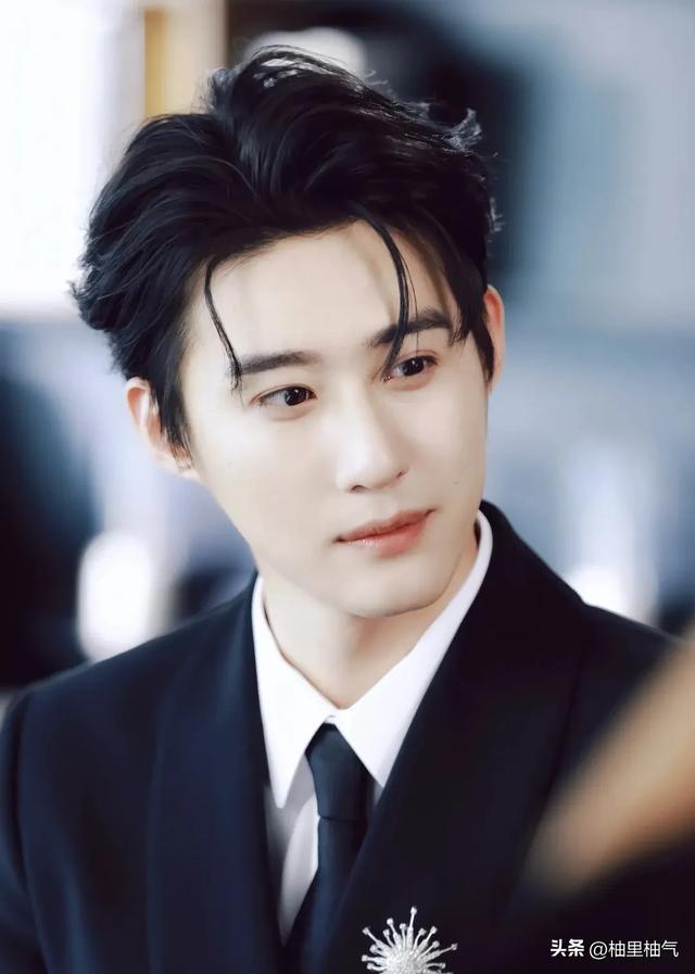 现在最火的短剧男演员 要演技有演技 要颜值有颜值 要气质有气质