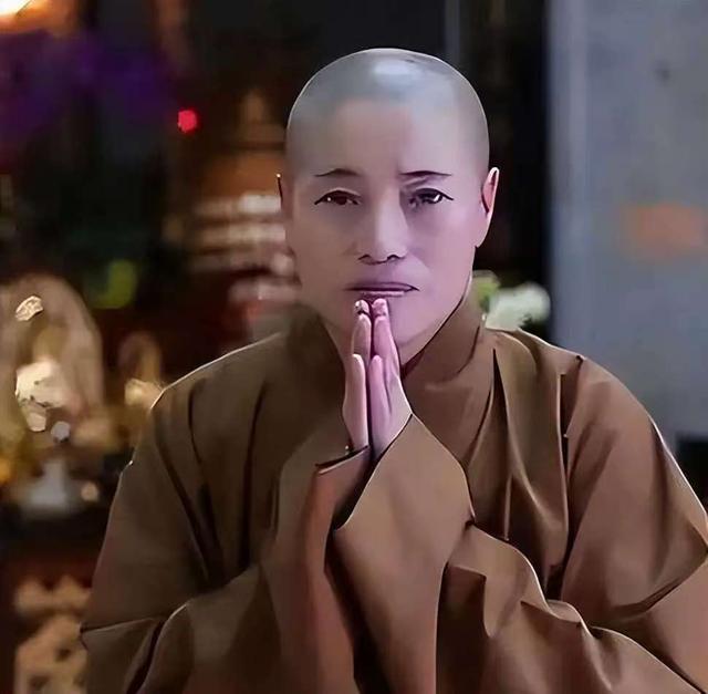 “风流尼姑”释智定落网记，白天贪墨钱财，晚上与和尚醉生梦死