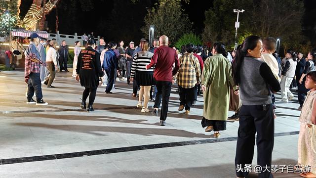 2024年退休金多少，能放心自驾游？老司机掏心窝唠实在的！