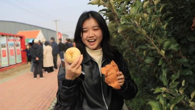 外国友人到滨海开启沉浸式文化体验之旅