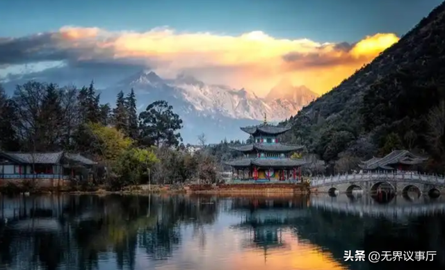 丽江旅拍遭致命打击，避雷帖乱象失控，文旅秒删藏关键信息