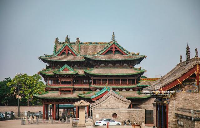 太原自驾2小时，抵达鲜为人知的“琉璃王国”，城内所有景点免费
