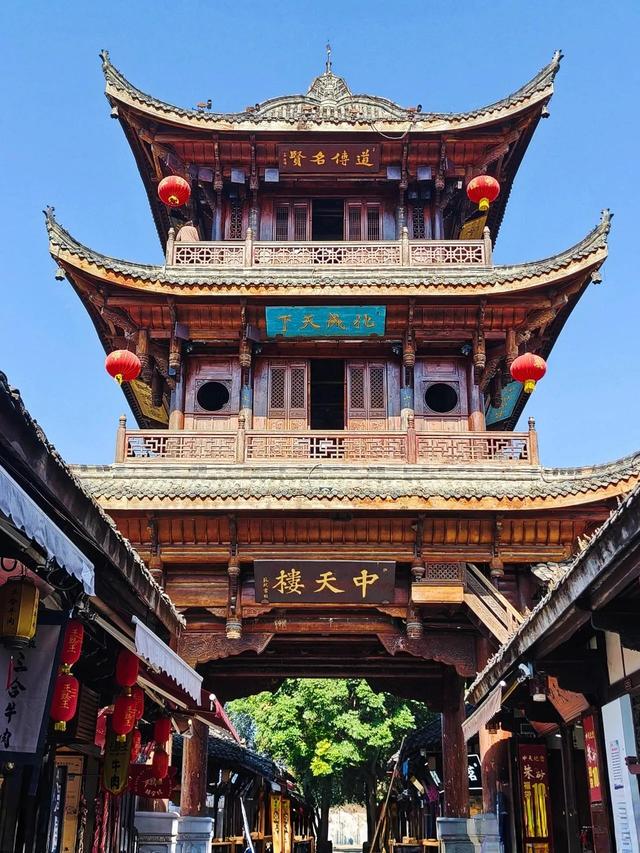 8～9月散心一定要去的4个古镇，不要门票，挑一个马上出发！