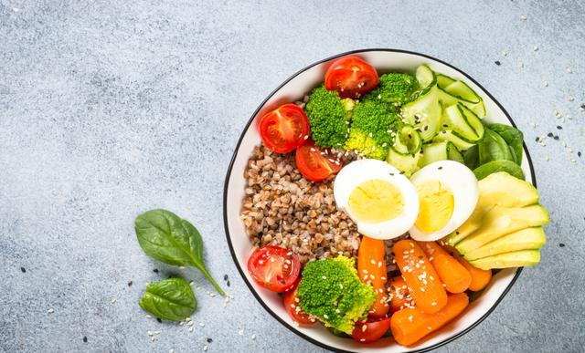 跑几公里才算“健身”？别被大神带节奏，普通人按这个表就够！