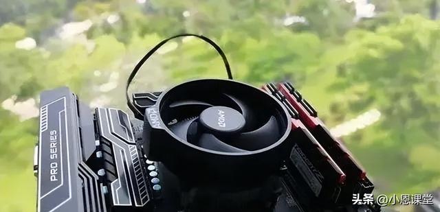 显卡和处理器在多少度以上时会影响寿命？