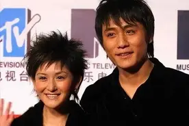 在刘烨家里，有三个词绝对不能提：那就是谢娜、奔驰和宝马！图片