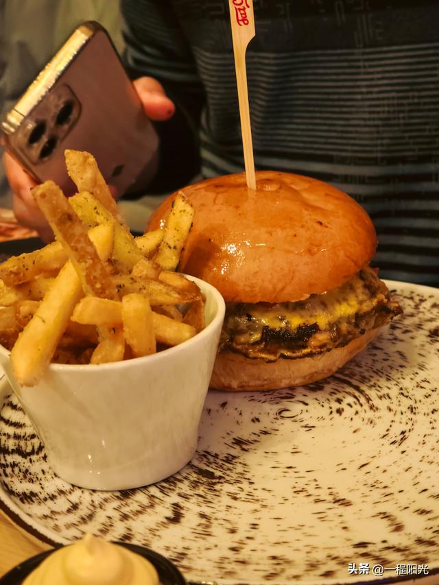 欧洲自由行之布拉格，一座极其迷人的城市，每一步都是风景