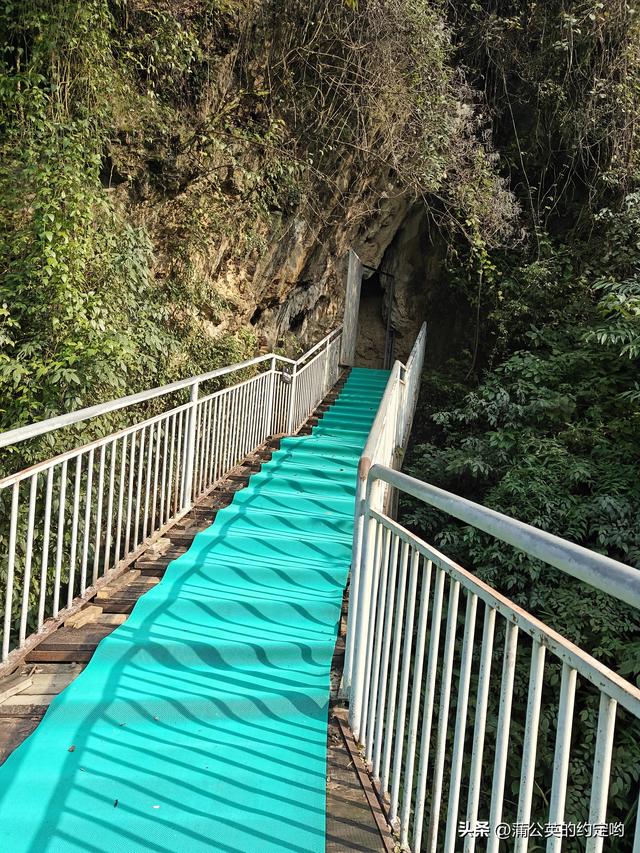 再游宕渠文化游，感受千年历史沉积