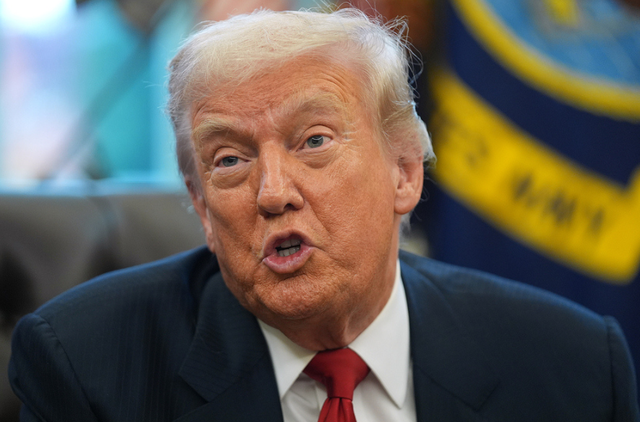 中国通知联合国会员国后，高市早苗急了，给了中国两个选择