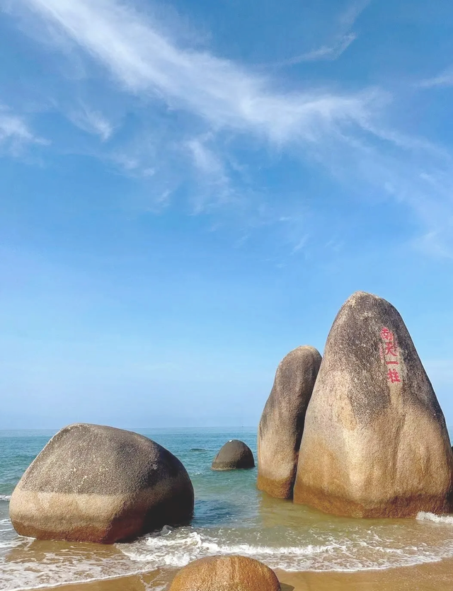 广东和海南两大最火海滨城市：珠海热度飙升硬刚三亚，实力太猛！