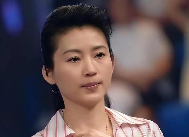 与潘虹和平离婚后，爱上小21岁的王小丫，今78岁的米家山后悔了吗