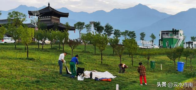 在西安这最年轻的区，山水田园人间烟火，能满足你对生活所有期望