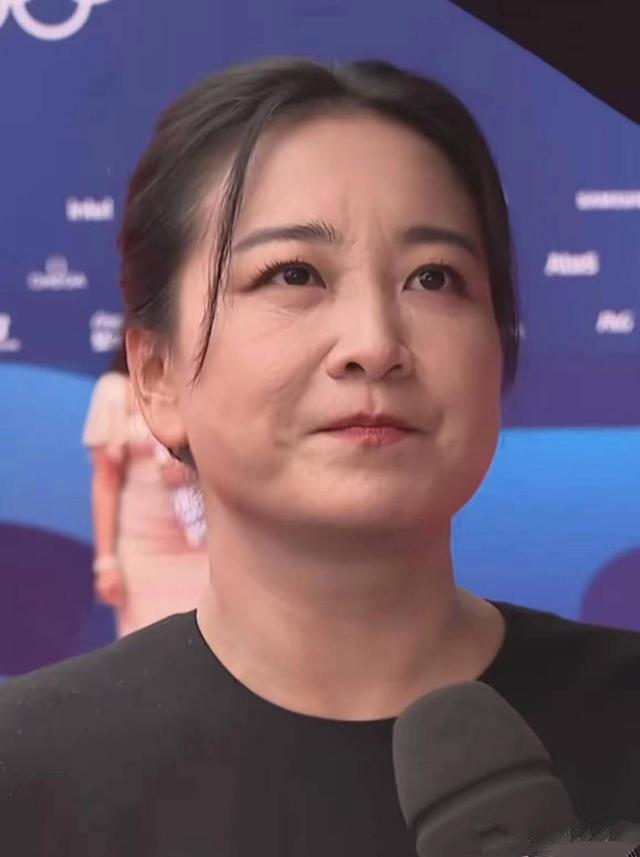 贾玲从综艺消失又在憋什么大招