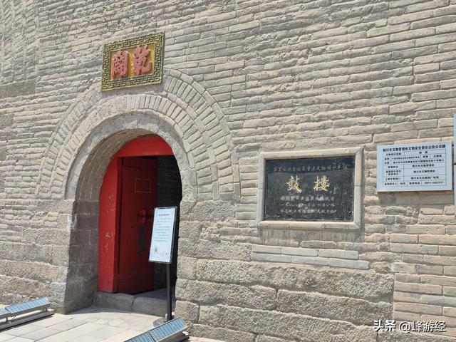 银川鼓楼，花了近一百年才建成，见证古城风雨