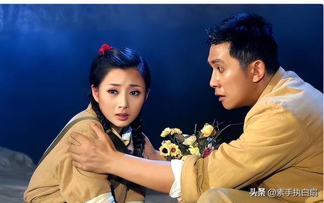 表面是演员，实际军衔却高到吓人，这6位明星个个深藏不露