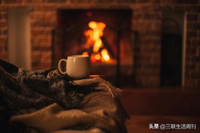 一条评论58万点赞，语言的力量在此刻具象化了