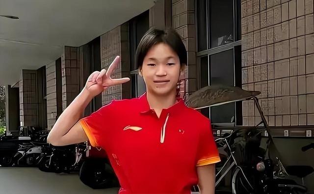 全红婵无缘冠军原因揭晓！人民日报9个字给出答案，真相太心酸