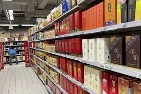 200元可以喝哪些白酒？超市里这5款值得一试，款款都是纯粮酿造！图片