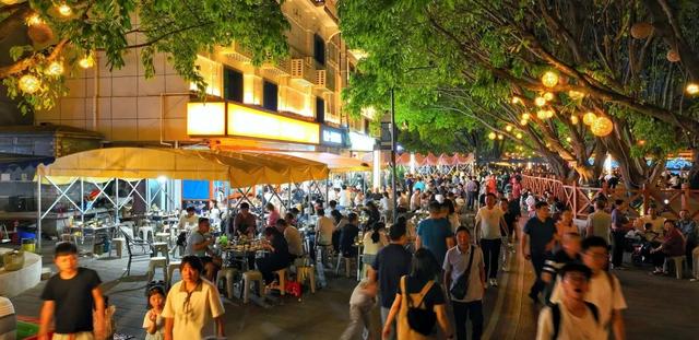 广元不远 周末优选 | 白天热到不想出门？玩法上新，来给利州比个“Yè”！