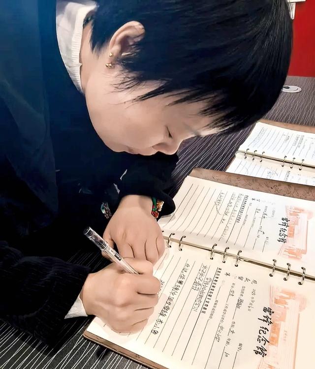 寻访雷锋滚烫足迹：一场叩击灵魂的精神朝圣​