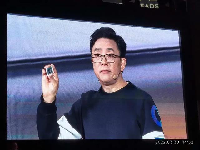 放走张建中，是黄仁勋最后悔的事