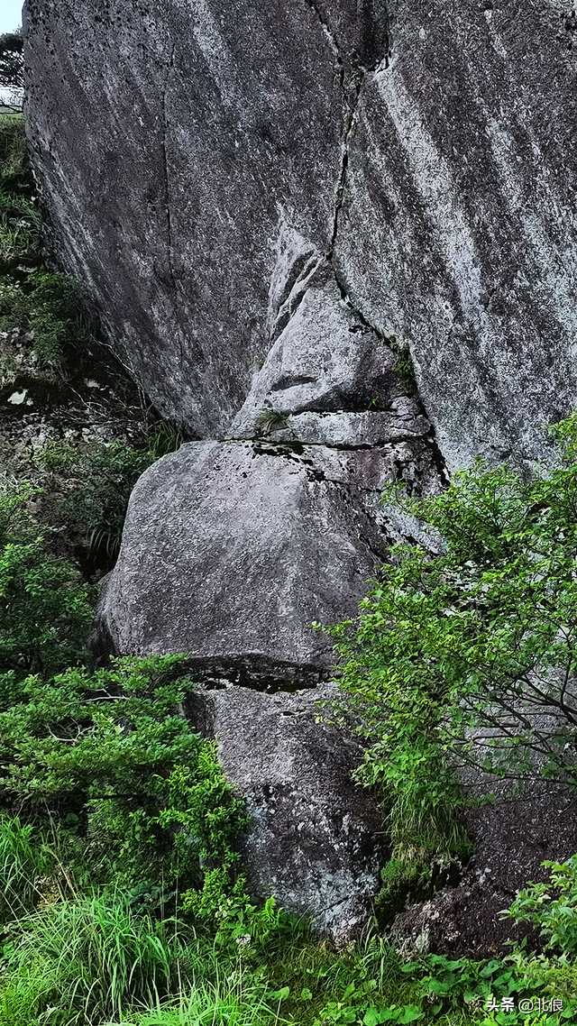 神秘的巨石是如何形成的？露营桂林全州天湖二王山（2）