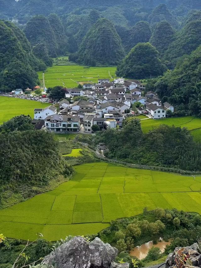 贵州必去的十大AAAAA景区，去过7个不简单，全去过就太牛了！