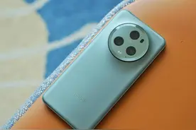 荣耀Magic5Pro大跳水，12GB+256GB降了1524元，成高性价比高端机图片