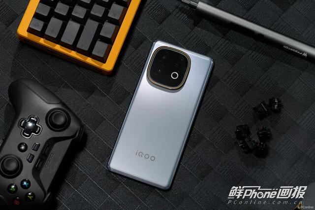 三款1500元档Ultra手机种草：性能续航都不错，第三款优缺点明显