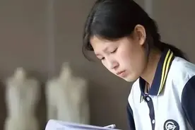 如何评价姜萍的数学成绩图片