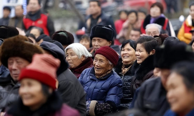 中国将迎来前所未有的死亡高峰，专家给出答案：是这些因素导致的