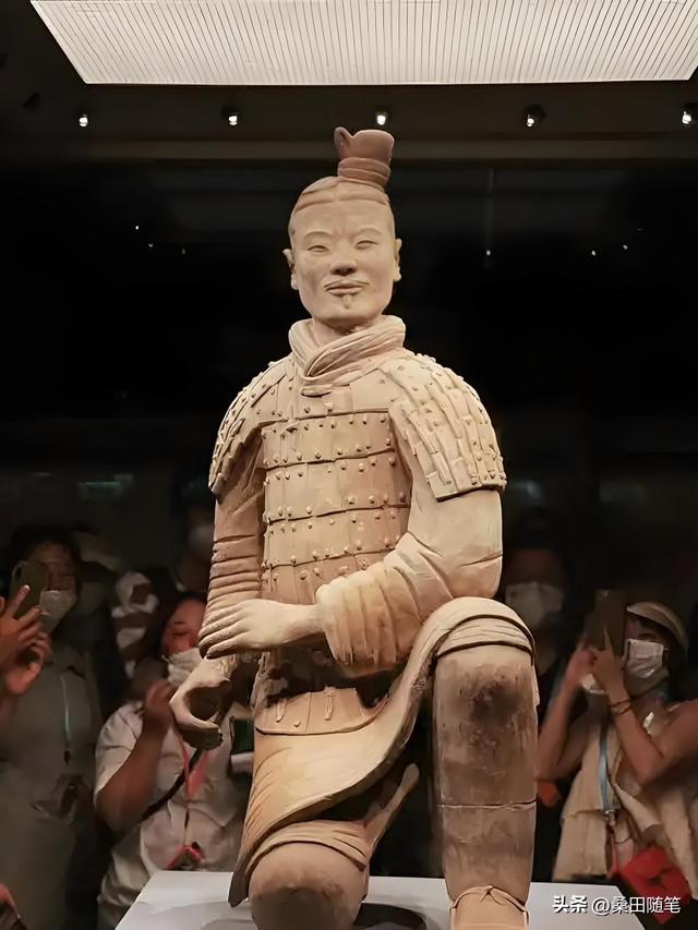 西安的秦始皇兵马俑