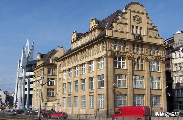 2026年黄金还能上涨吗？上涨逻辑曝光！5个风险要警惕