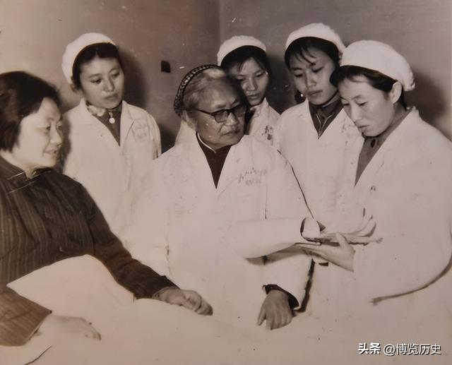 1981年李敏病倒后独自住院，秦基伟得知后下令：把孔令华调到北京