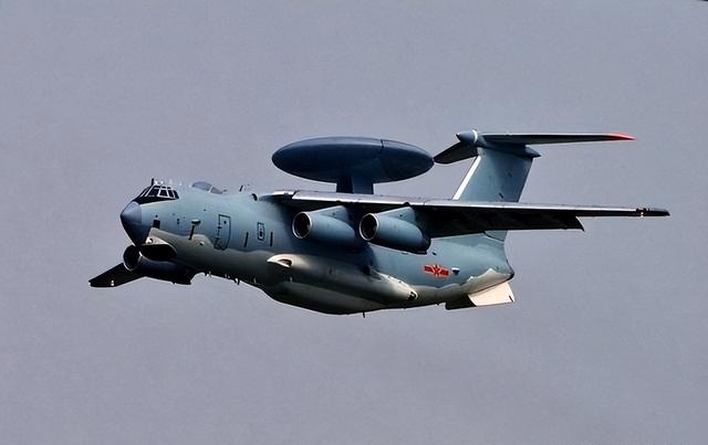 中美俄雷达差距断崖：美预警5550公里，俄6000公里，中国令人意外