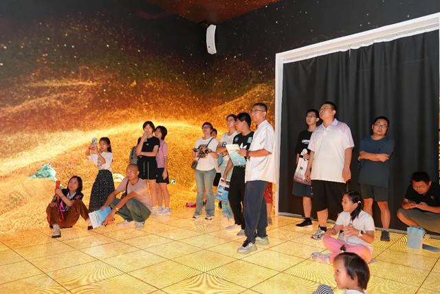 北京超高清视听·行｜“视听奇境”来到河北，为石家庄送上文化与科技融合“套餐”