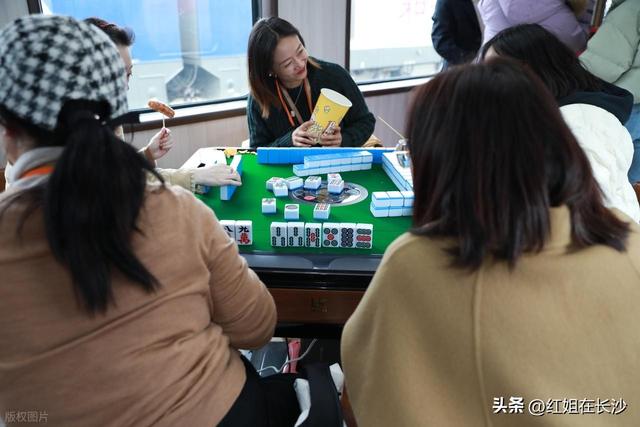 投资60万的实体店铺，连续两天0蛋，老板娘：老娘摆平回去睡觉去