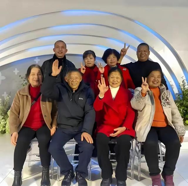 老了才明白，和兄弟姐妹“断绝往来”，是人生最不理智的选择
