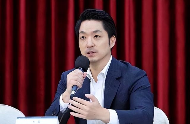 两岸再突发重大事情，蒋万安还没坐飞机来陆，国台办发出一个警告